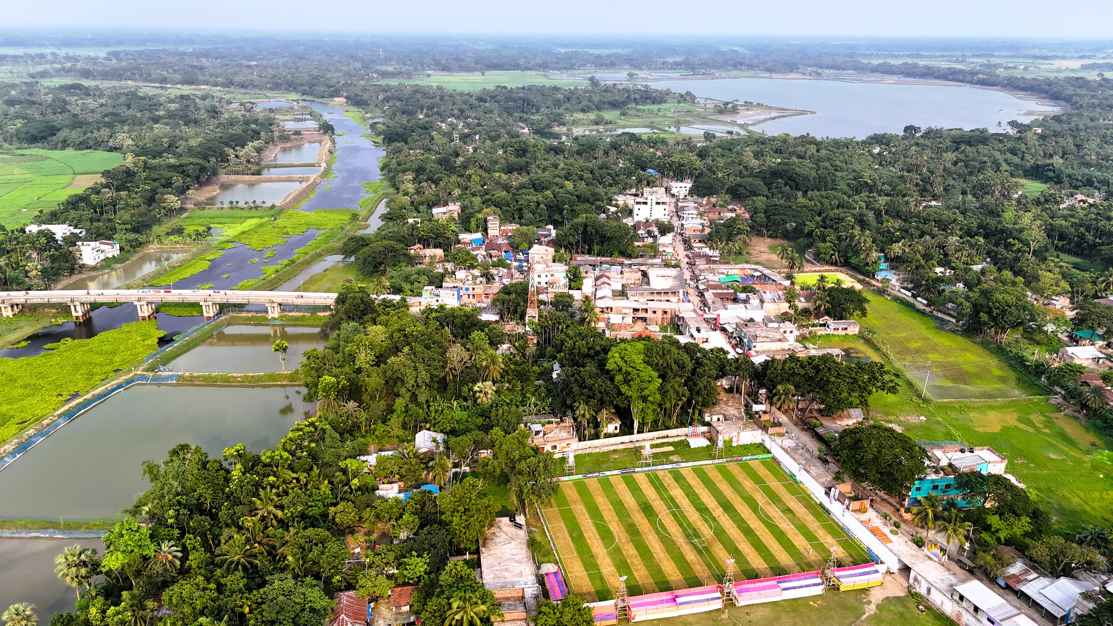 অ্যালামনাই কাপ — মাঠ ও আয়োজন